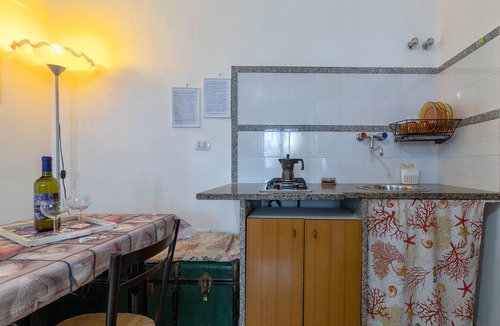 Lido Apartment | Apartment "Lilla" with Sea View, Private Terrace and Wi-Fi