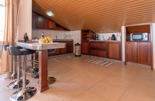 Arco da Calheta Apartment | Apartment Lucy , Sunning views over sea and mountains