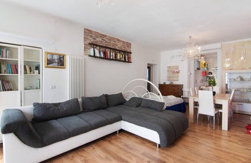 Valtellina Apartment | Apartment 'Mary House 2' with Mountain View and Wi-Fi