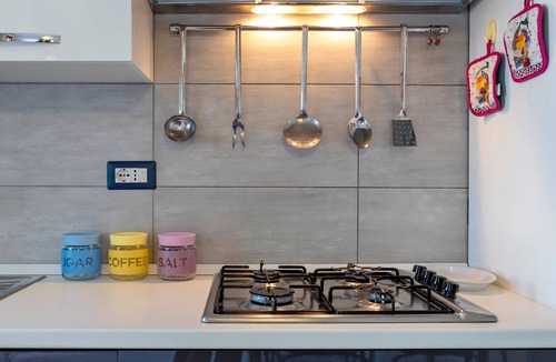 La Pietraia Apartment | Apartment “Mediterraneo” close to the Beach with Air Conditioning & Terrace