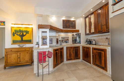 Riparbella Apartment | Apartment 'Podere Terraviva - Apt Mimosa' with Sea View, Shared Pool and Wi-Fi