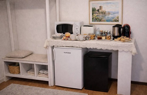 Albisano Bed & Breakfast | B&B Musik Suite with a View of Lake Garda