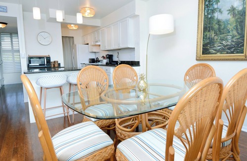 Key Largo Condo | B405 Moon Bay - Inviting Waterfront Condo with Breathtaking Sunsets