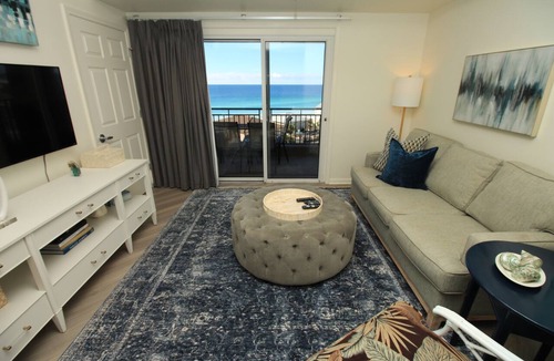 Sandestin Condo | Beachfront Condo Stunning 7th Floor Views and tram at Westwinds in Sandestin. Private beach