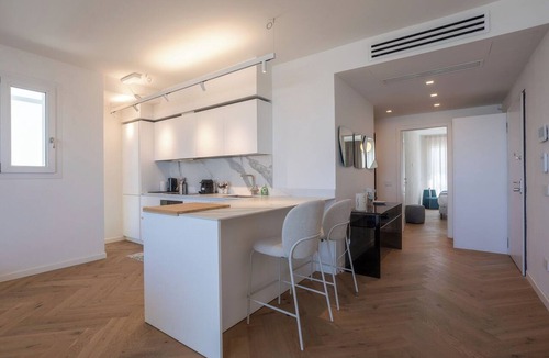 Scarlino Apartment | Beautiful apartment for 4 people with A/C, hot tub, WIFI, terrace, pets allowed and panoramic view