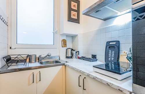 Lagaccio Apartment | Beautiful apartment for 4 guests with WIFI, TV and terrace