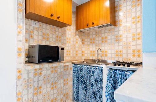 Capitana House | Beautiful Cottage with Garden, Terrace and Wi-Fi; Parking Available