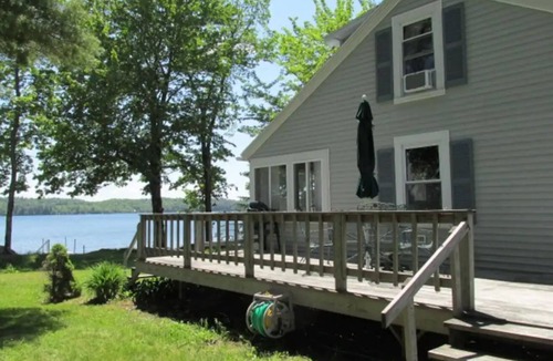 Belgrade Cabin | Belgrade Lakes Salmon Waterfront cottage