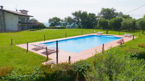 Lonato del Garda Apartment | Breathtaking lake view, pool - Fonte alle fate