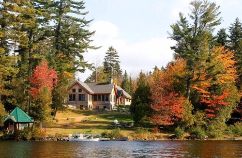 Monson House | Cabin, Queen Bed, 1 Twin Bed and Shared Bathroom