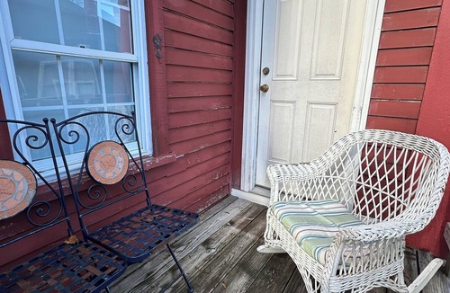 Bath House | Captain's 1BR Apt. Experience authentic Maine. Near everything. No fees.
