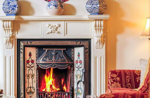 Edern House | Captain's House