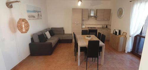 Vaccileddi Apartment | Casa Laura