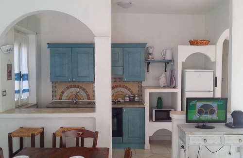 Bosa Marina House | Casa STELLA MARINA, 150m to beach, veranda, garden, bbq, air conditioners, WIFI.