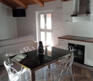 Roddi Apartment | Casa Tuja