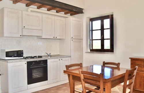Casalappi Apartment | Casalappi three-room 4-bed apartment in hamlet with pool