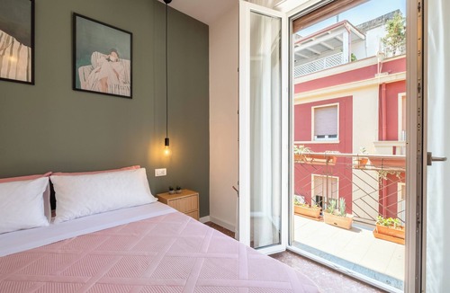 Historic Castle District Apartment | Cate House | Modern Apt Netflix - Center of Cagliari