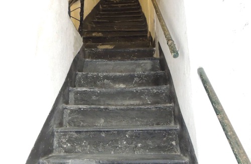 Castelletto Apartment | Central Genoa Apartment - 2 Bedrooms near Aquarium, University & Old Town