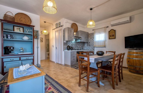Sorso Ski Chalet | Chalet 'La Valle Degli Ulivi' with Mountain View, Wi-Fi and Air Conditioning