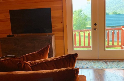 Island Falls Apartment | Charming 2-bedroom apartment above garage in Island Falls.