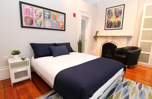 Beacon Hill Apartment | Charming & Stylish Studio on Beacon Hill #8