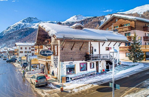 San Rocco Apartment | Comfortable accommodation suitable for groups of friends or large families