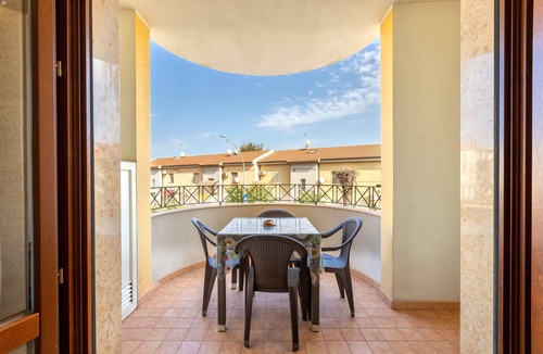 Lido Apartment | Comfortable Apartment “Corallo” close to the Beach with A/C & Terrace
