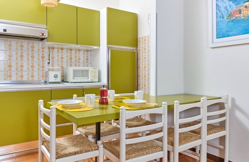 Campagnola Apartment | Comfortable Pacchioni Federico for up to 5 guests