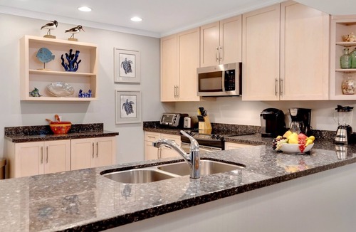 Key West Condo | *CONCH IN THE TREETOPS* Beach Condo/Pool + Last Key White Glove Service.