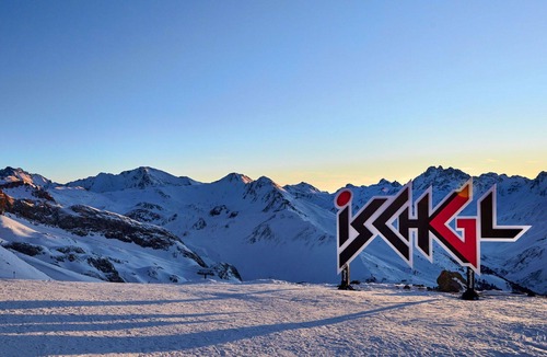 Ischgl Apartment | Cosy apartment for 4 guests with WIFI, TV, balcony and pets allowed