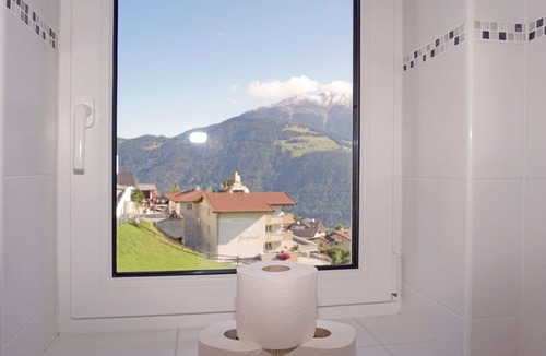 Ladis Apartment | Cosy apartment for 6 guests with WIFI, TV and terrace