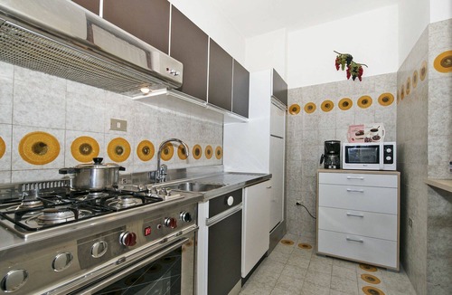 Frader Apartment | Cosy apartment for 6 people with pool, WIFI, TV and terrace