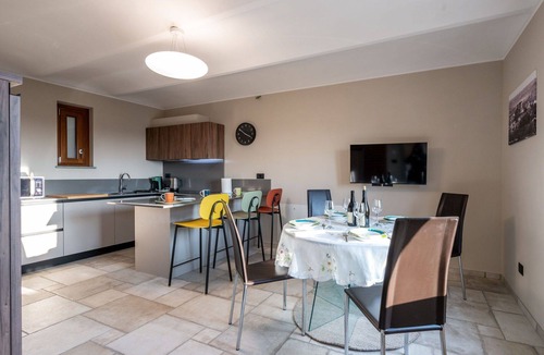 Rocca D'Arazzo Apartment | Cosy apartment for 4 people with WIFI, A/C, TV and terrace