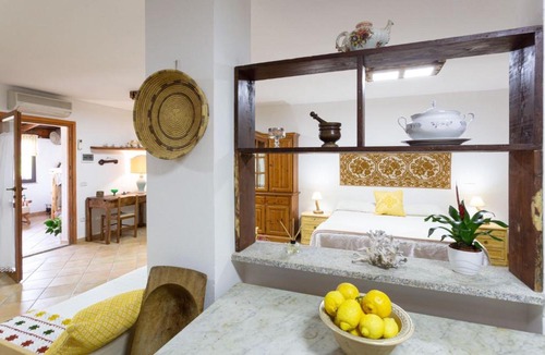 Castelsardo Ski Chalet | COTTAGE IN CAMPAGNA A CASTELSARDO(Whole House)