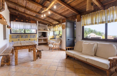 Castelsardo Ski Chalet | COTTAGE IN CAMPAGNA A CASTELSARDO(Whole House)
