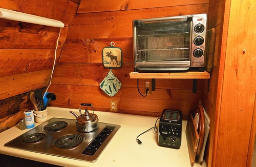 Carrabassett Valley Ski Chalet | Cozy 2-bedroom chalet in lovely Carrabassett Valley