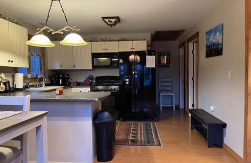 Franklin County Cabin | Cozy Cabin/Near Lake/Sugarloaf/Hike/Snowmobile ATV Access/Fish