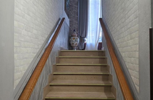 Caprona House | Degas