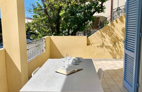 Pomonte Villa | Detached cottage in a quiet area, part seaside, part mountains, in Pomonte. Starting August 22