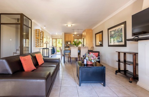Koelenhof Cabin | Devonvale Golf & Wine Estate