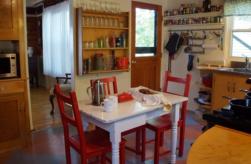 Bayville House | Discover a Family Tradition on Linekin Bay