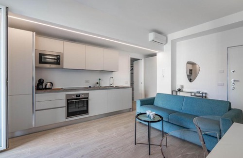 Gioia Apartment | Easylife - Appartamento di design in Centrale