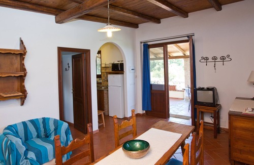 Alghero House | Elegant house in 19th century old farm, beautiful sea view