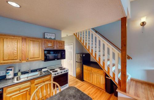 Sunday River Area Apartment | Fall Line E202
