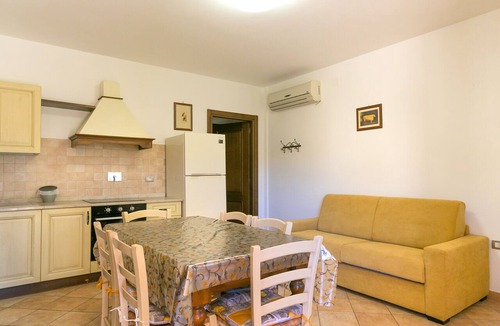 Campiglia Marittima House | Farmhouse "Il Girasole - Fico D'India" with Shared Pool, Shared Garden & Wi-Fi