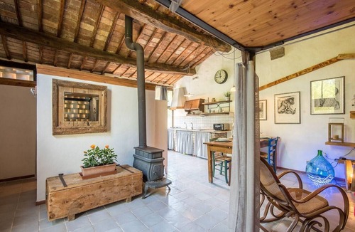 Radicondoli House | Flat La Capanna with garden and pool