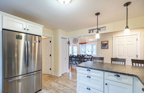 Sunday River Area House | Fun & Spacious Vacation Home w/Lots of Amenities!