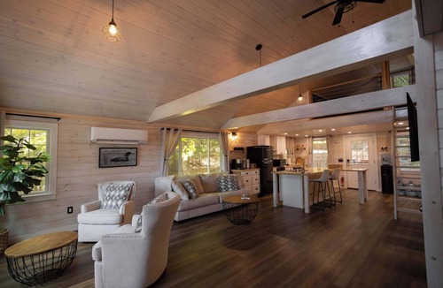 Belgrade Cabin | Gables End Escape Lakefront Dock Kayaks