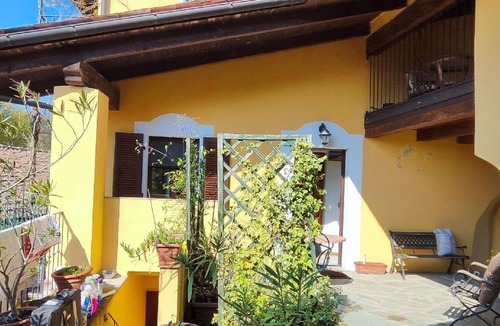 Garibaldi Apartment | Girasoli