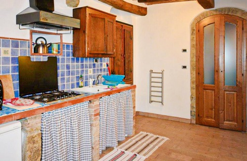 Radicondoli Apartment | Gorgeous apartment in Radicondoli